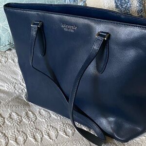 Kate Spade Blue Leather Tote Sophisticated Design
